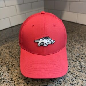 Arkansas Razorbacks Top of the World Hat Cap Medium Large Stretch Fit Red